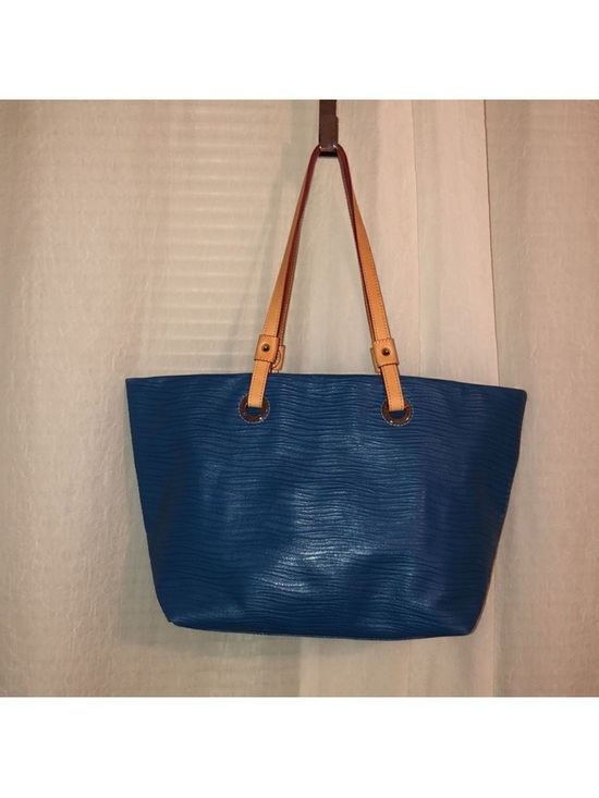 Dooney & Bourke Handbags - Dooney & Bourke Aqua Blue Tan Red Wavy Textured Leather Tote Purse